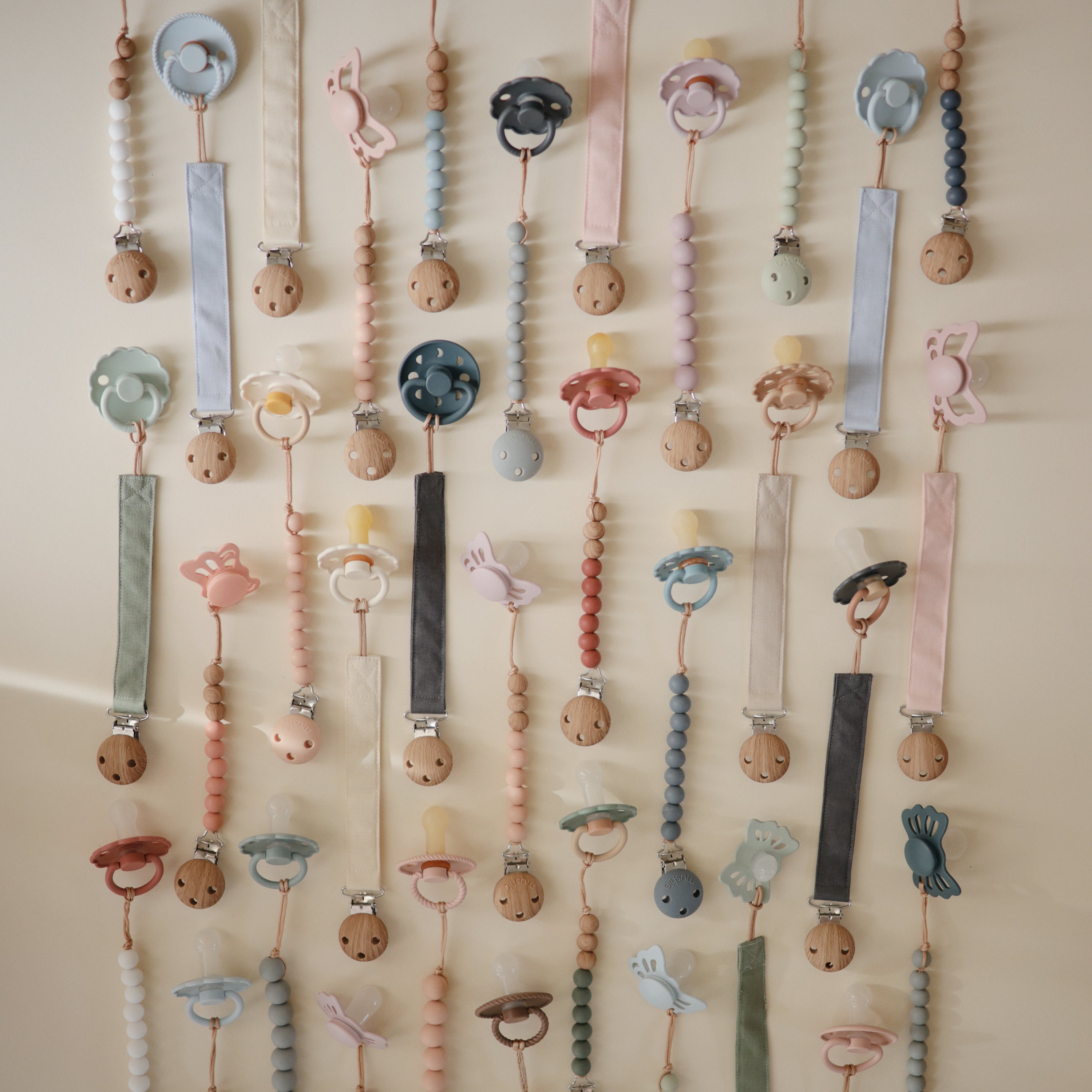 Image of Linen Pacifier Clip 2-Pack